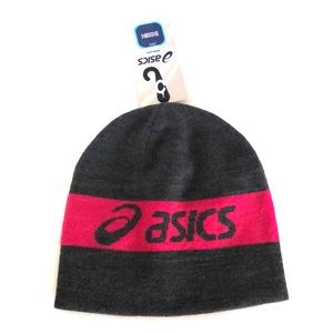 ASICS hat